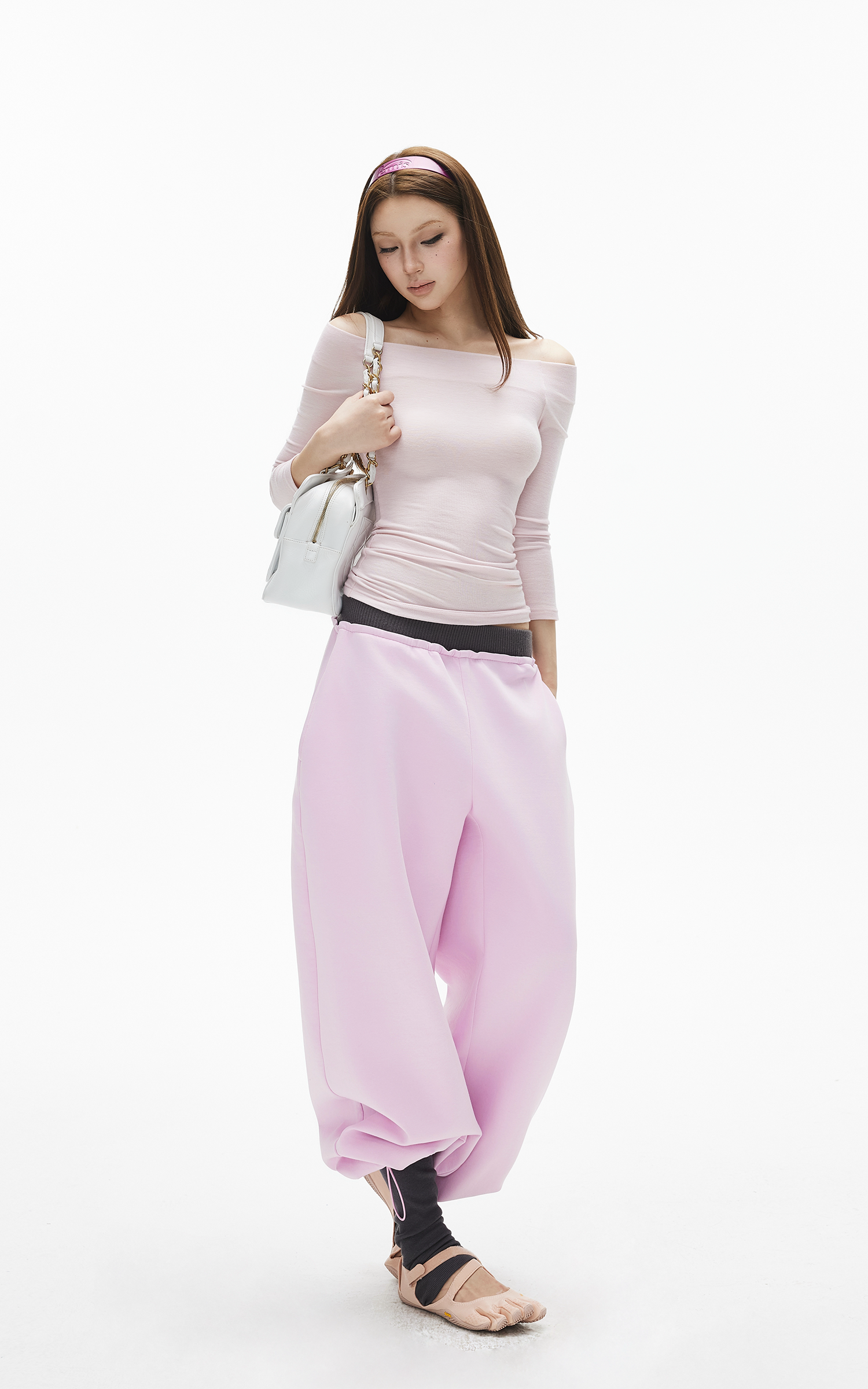 IAMXIAA オフショルダー フィットニット ロングスリーブ トップ