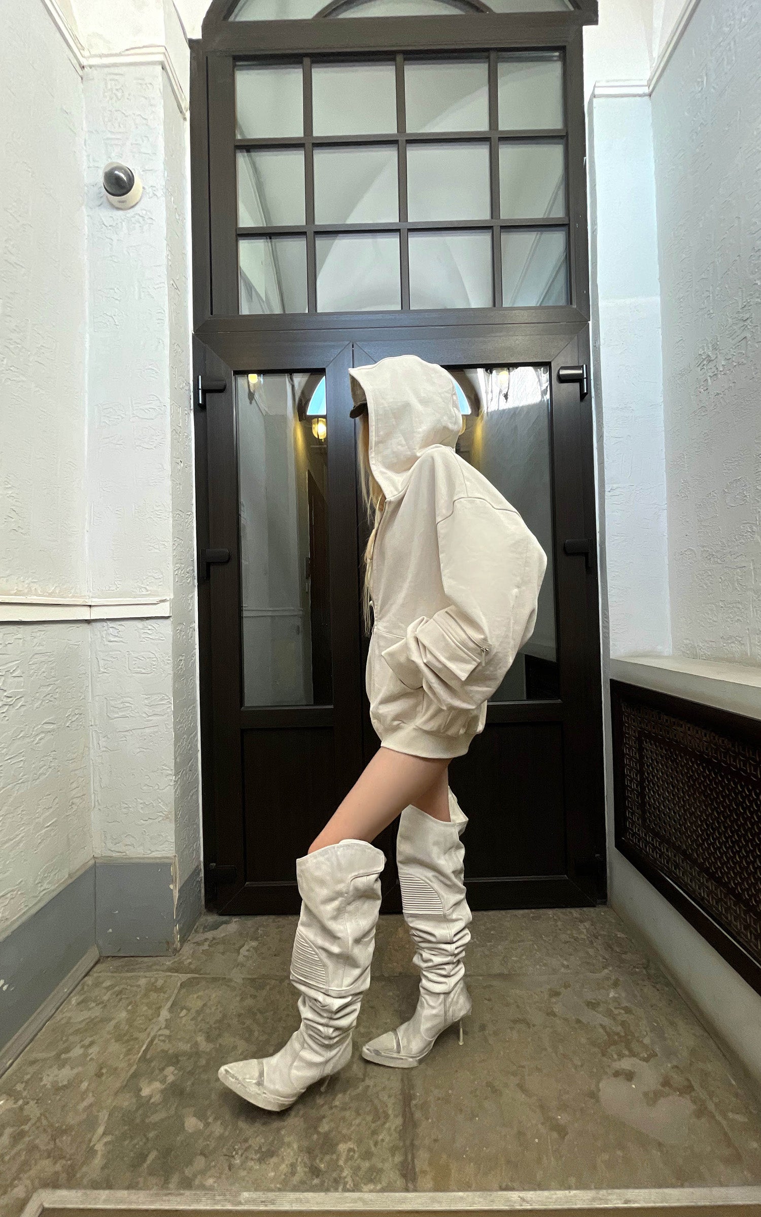 Rase le sol ユーティリティポケット付きスカルプトスリーブフーディ