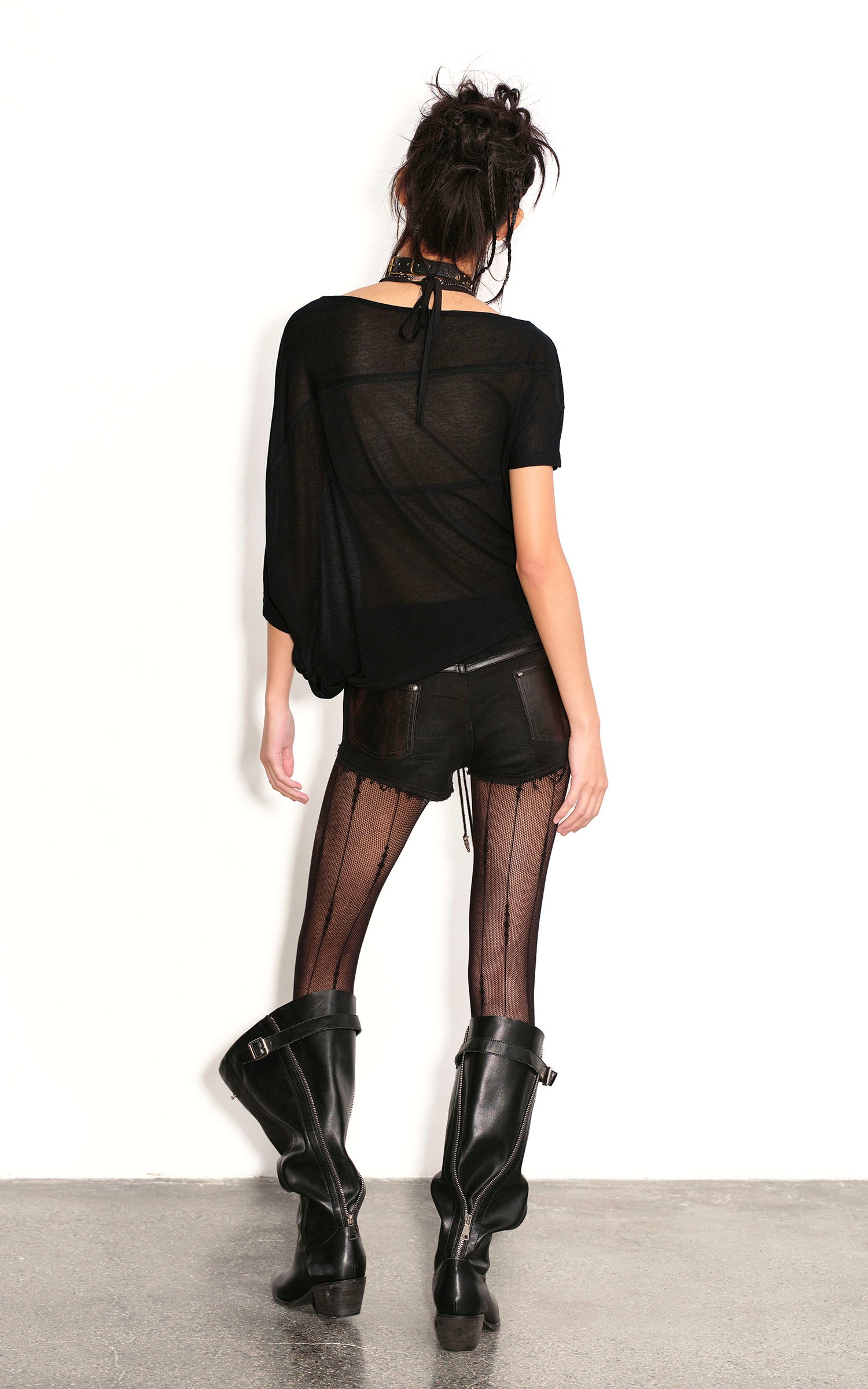 Low pixel レースアップディストレストショーツ（取り外し可能なユーティリティポケット付き）